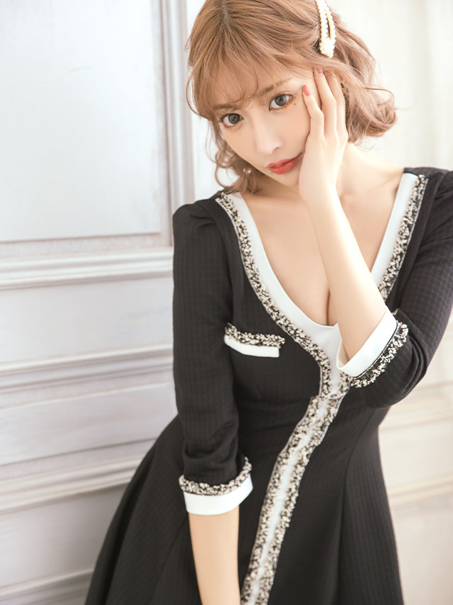 韓国ドレス 異素材モノトーン七分袖フレアミニドレス